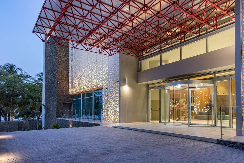 فندق Hilton Santa Marta المظهر الخارجي الصورة