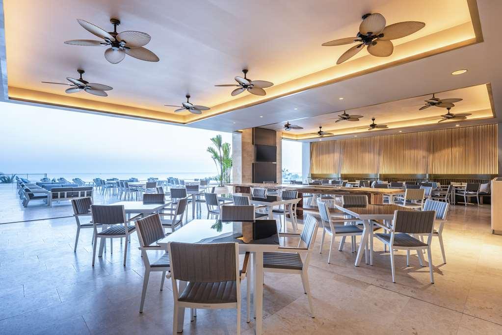 فندق Hilton Santa Marta المطعم الصورة