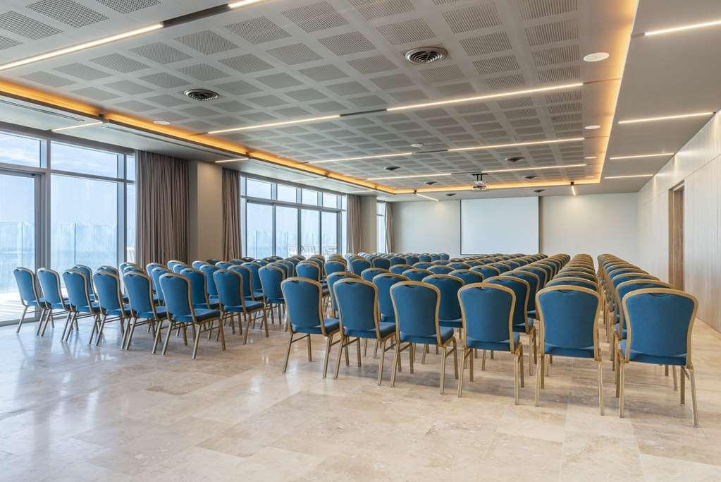 فندق Hilton Santa Marta المرافق الصورة