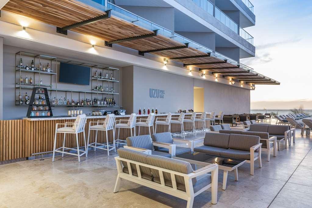 فندق Hilton Santa Marta المطعم الصورة