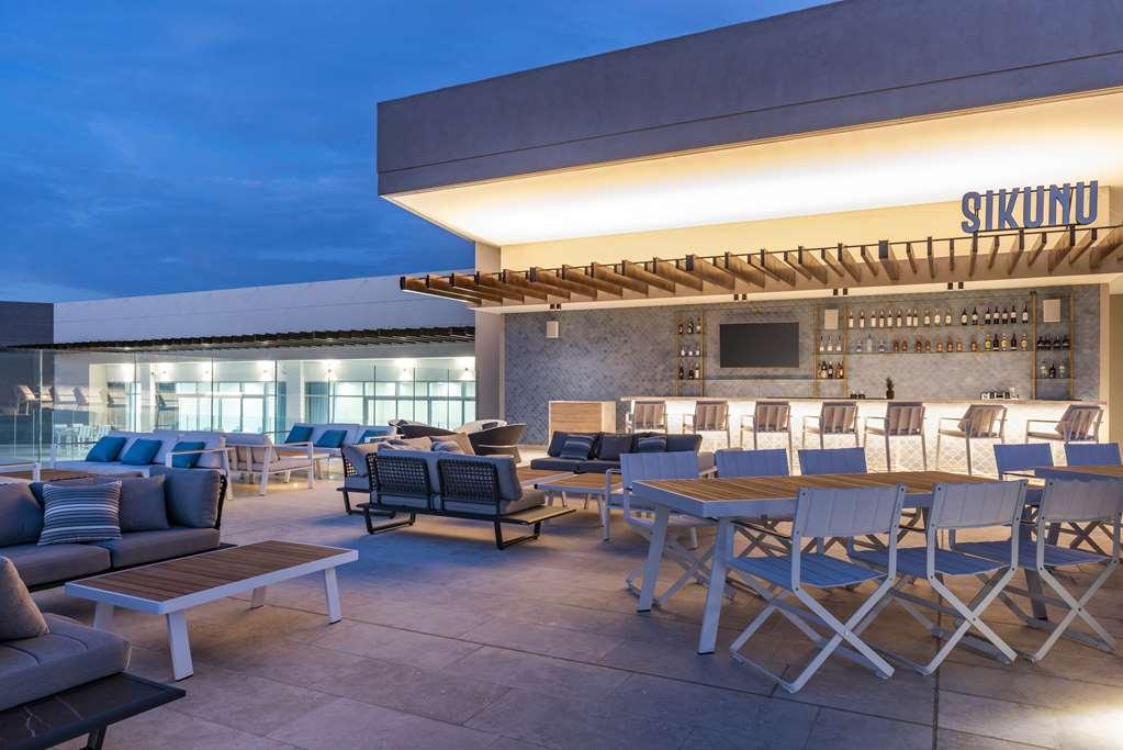 فندق Hilton Santa Marta المطعم الصورة